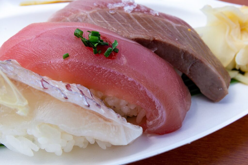 ประวัติศาสตร์ฉบับย่อของซูชิ: จากอาหารข้างทางสู่ร้านระดับไฟน์ไดนิ่ง Nigiri Moriawase (Sushi Sei) (42217840971)